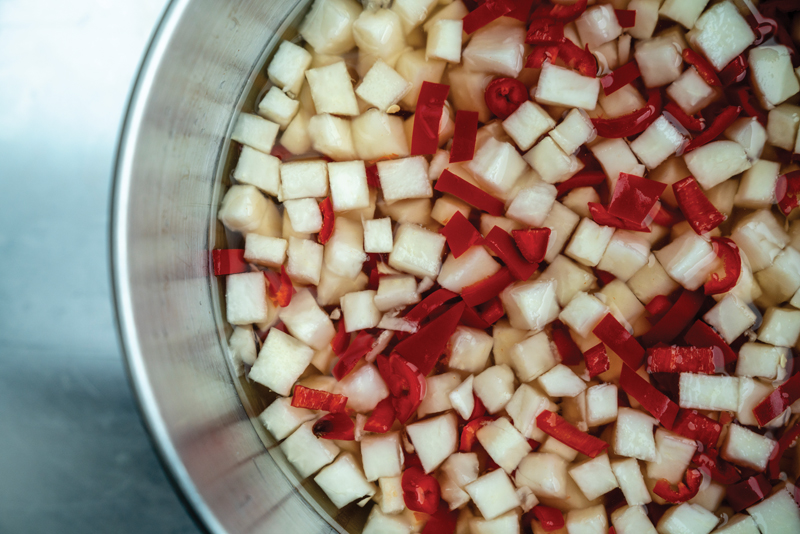 kohlrabi and freson chilies giardinera